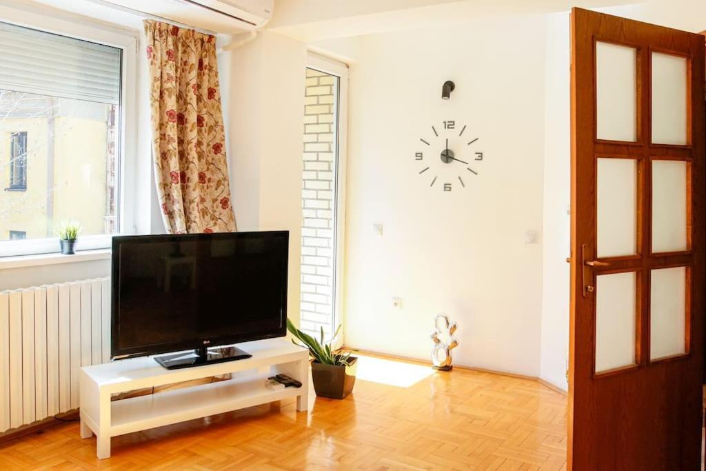Nn Apartment Skopje Extérieur photo